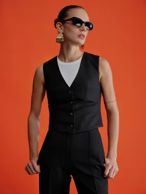 Brita Vest In Black