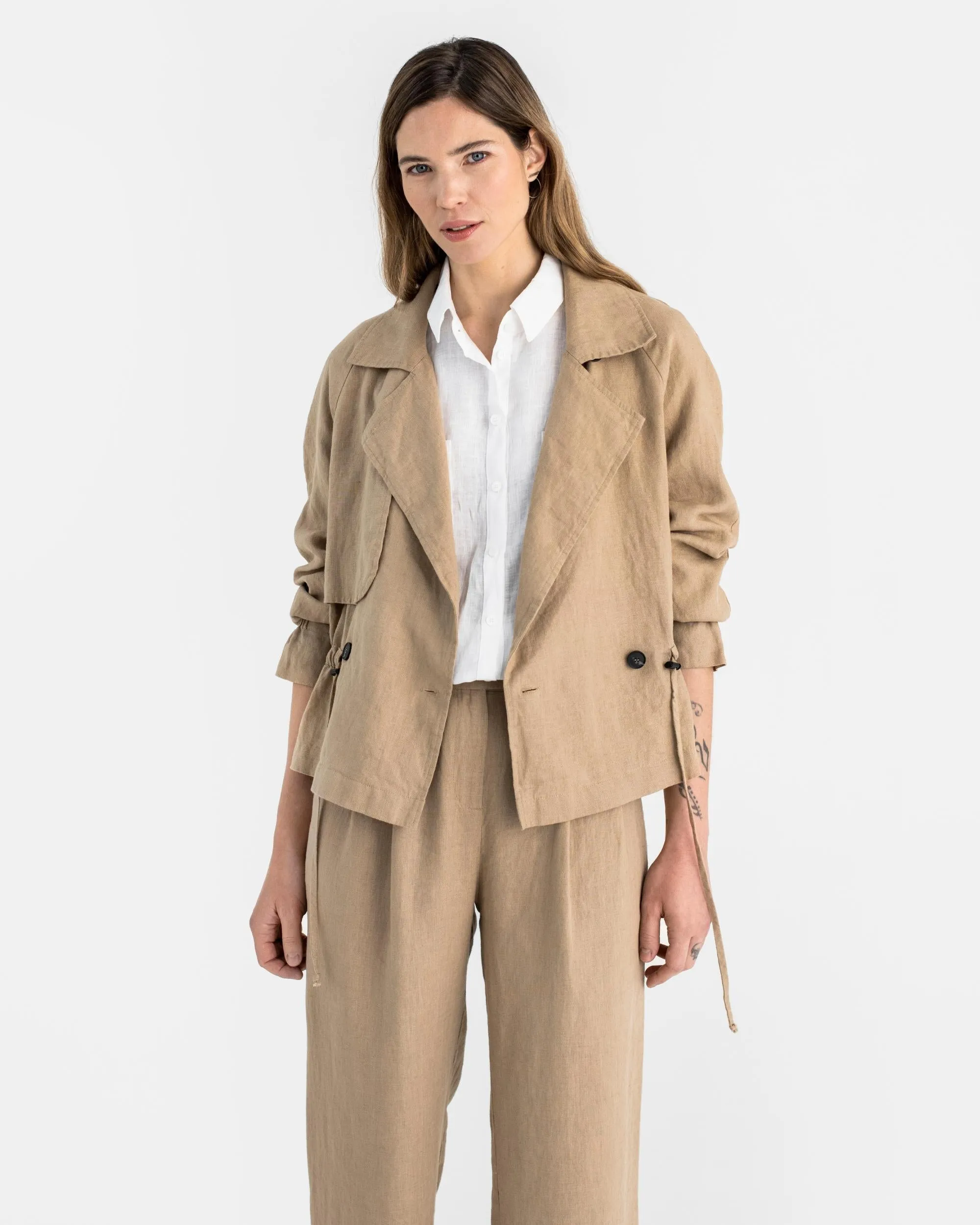 Cropped linen trench coat OBAN in Wheat