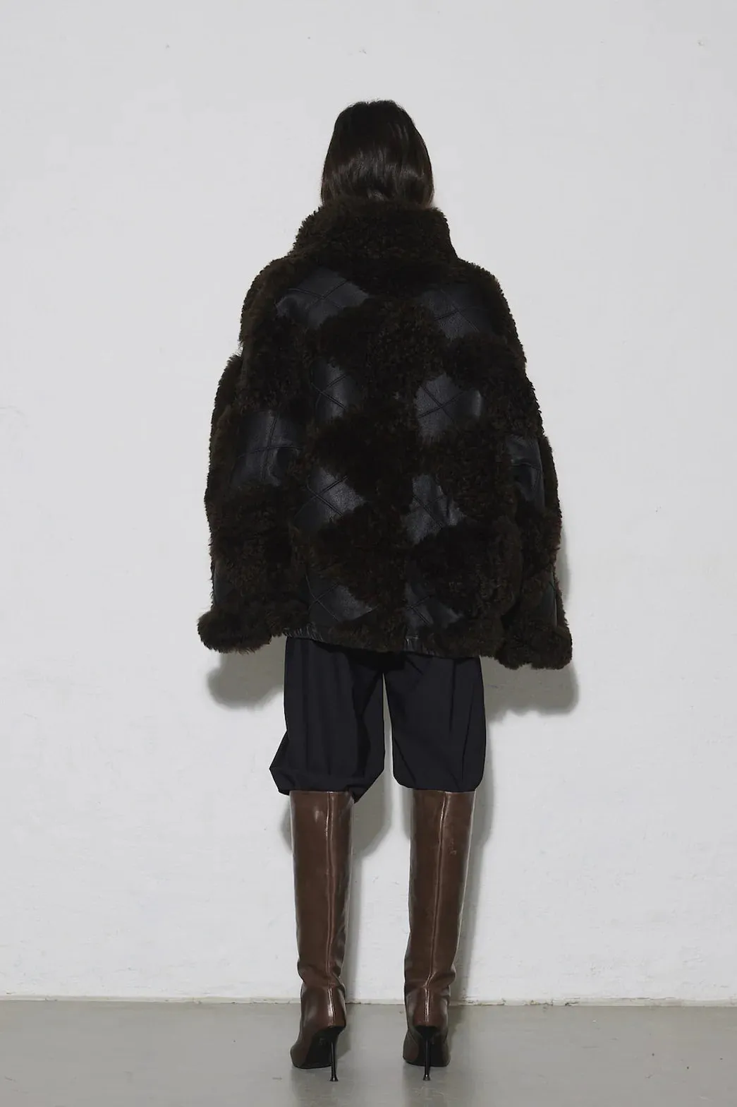 Iceland Shearling Jacket - Black/Brown